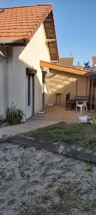 50 M OCÉAN maison classée 2 étoiles 2/7 personnes Mimizan Extérieur photo